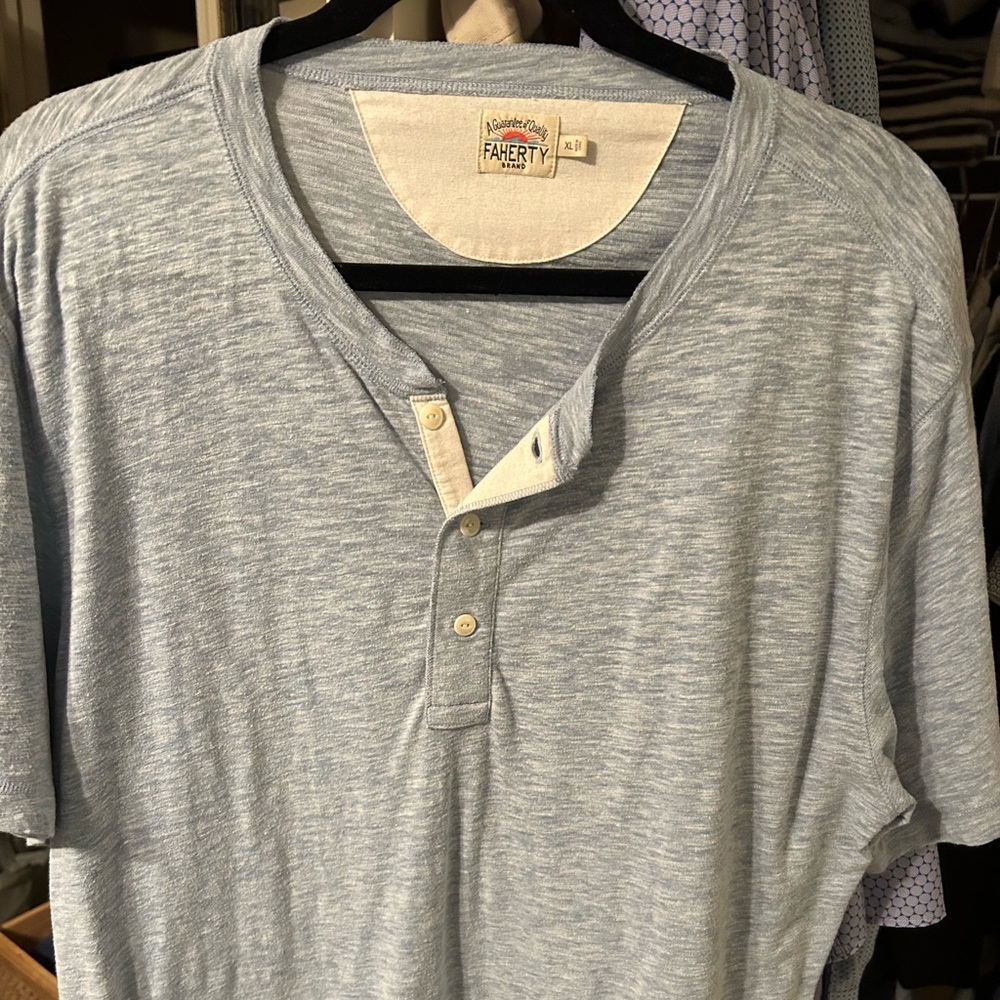 Men’s Faherty shirt size XL